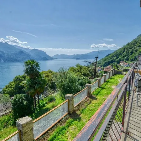 Pezzo 2-bedroom Lakeview With Shared Garden And Terrace شقة