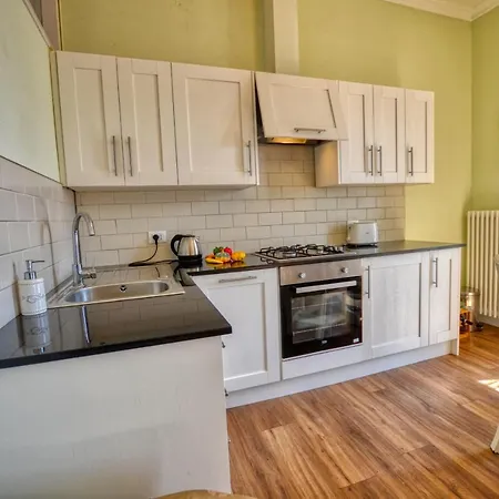 アパート Pezzo 2-bedroom Lakeview With Shared Garden And Terrace